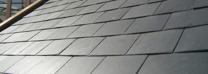 Roofs with slate tiling