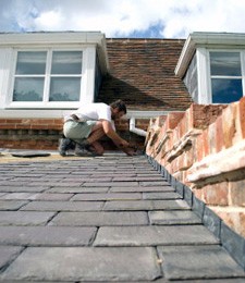 Replacing missing slates on a roof